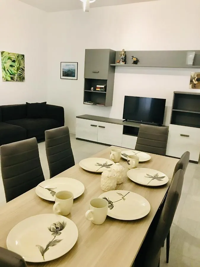 Apartament Kos Palace Lido di Jesolo 0*,